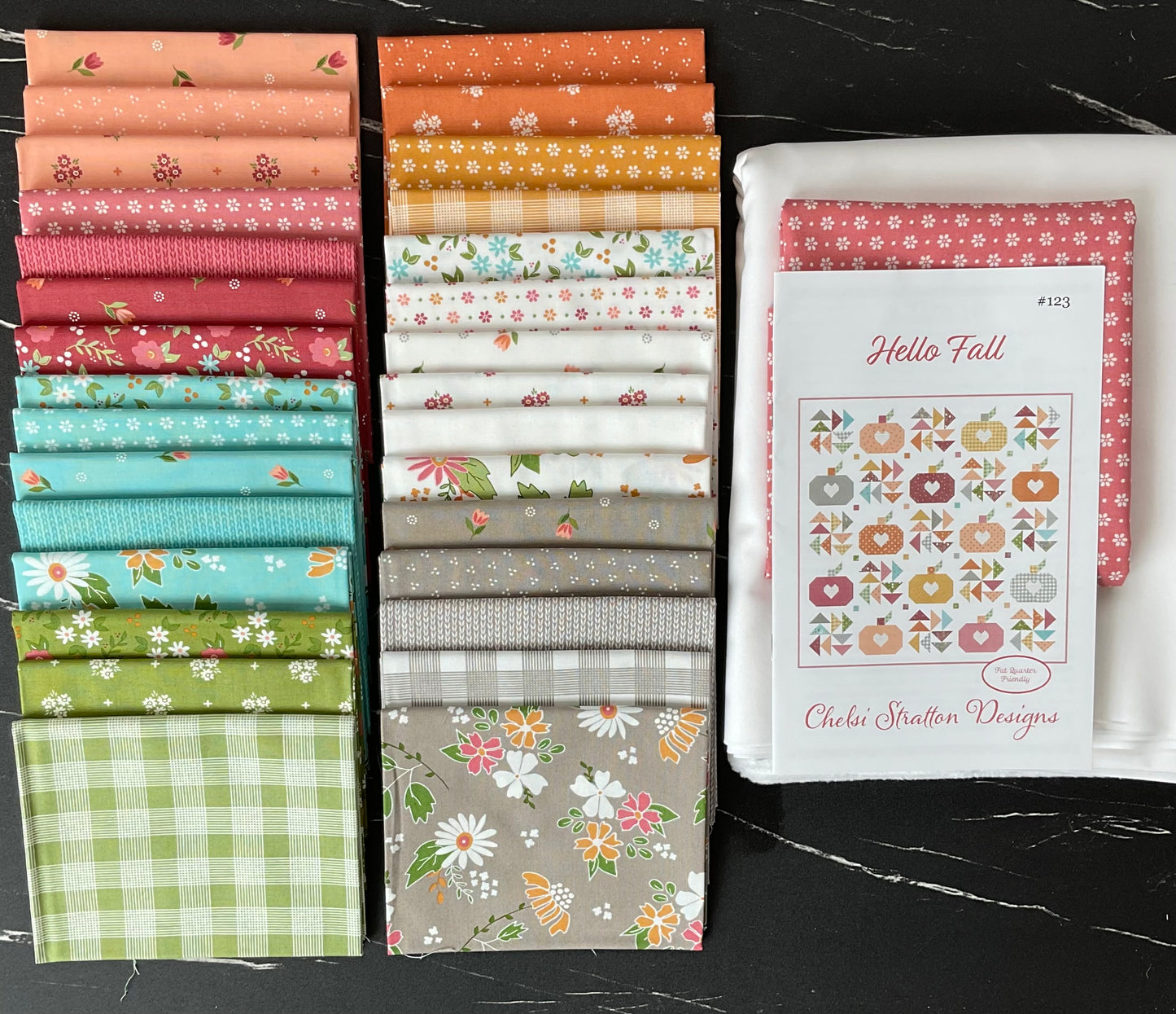 Fleurs abondantes par Sherri &amp; Chelsi - Fat Quarter Bundle