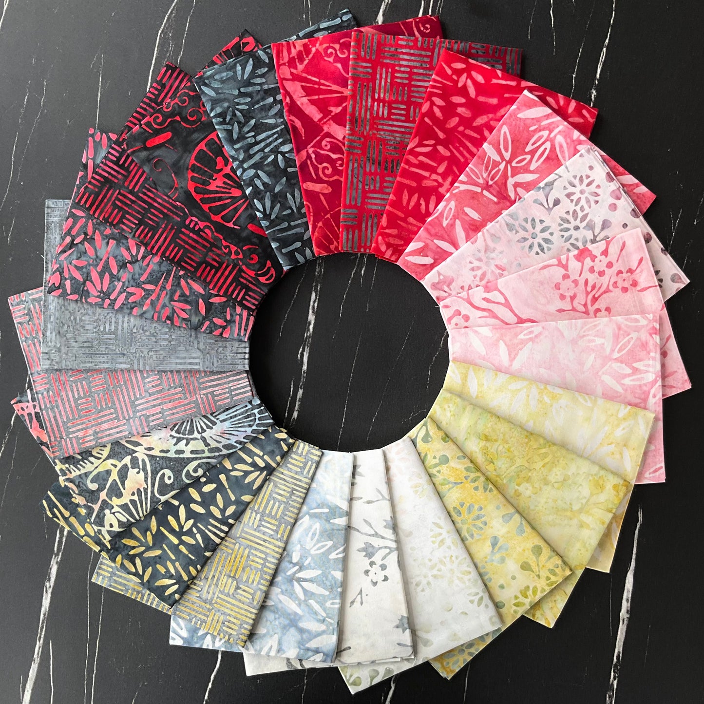 Artisan Batiks: Bamboo Garden by Lunn Studios - Fat Quarter Bundle