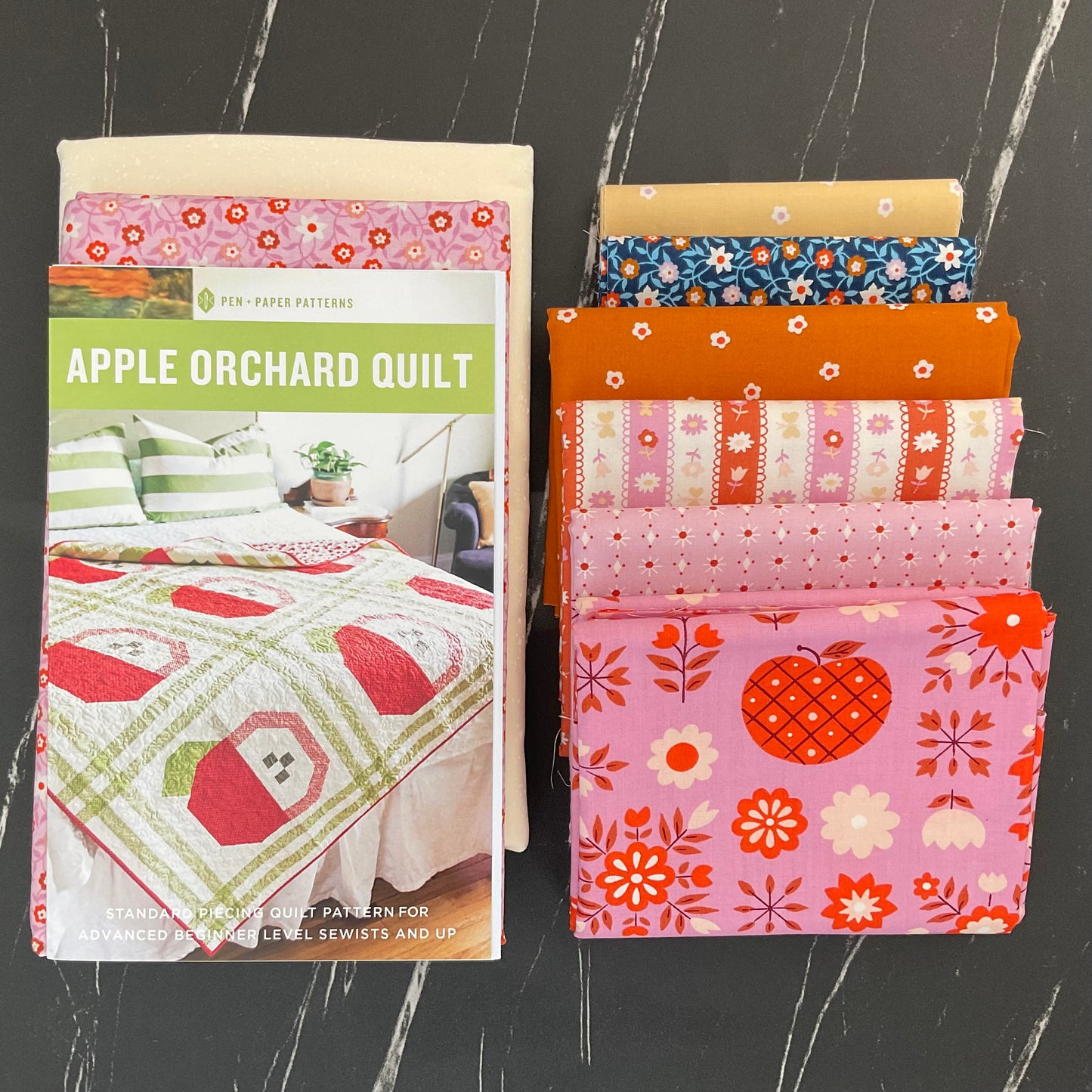 Kit de courtepointe Apple Orchard : Lil par Kimberly Kight