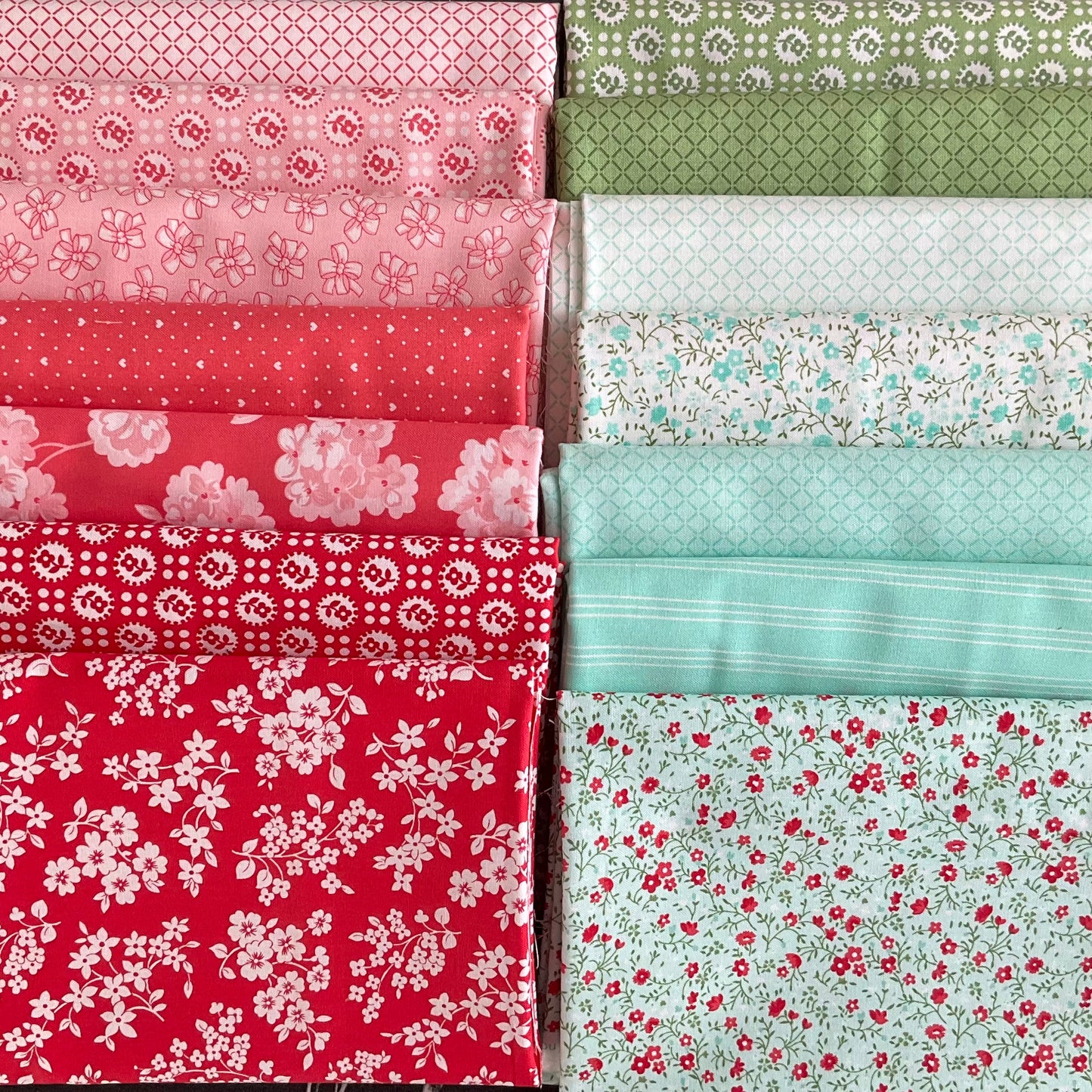 Lighthearted par Camille Roskelley - Fat Quarter Bundle