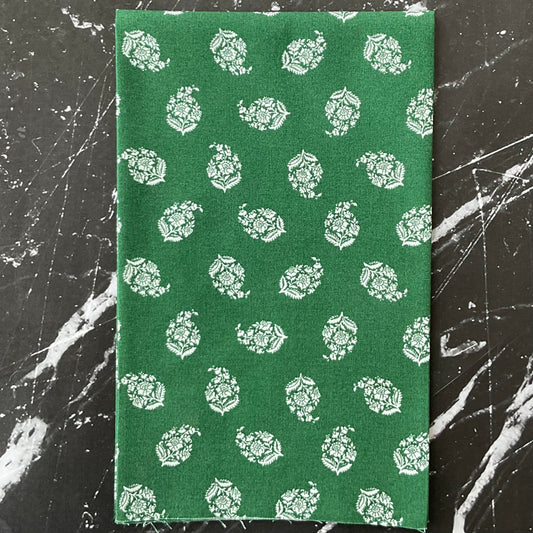 New Traditional by Lillian August : Brittany PWLA012.JUNIPER