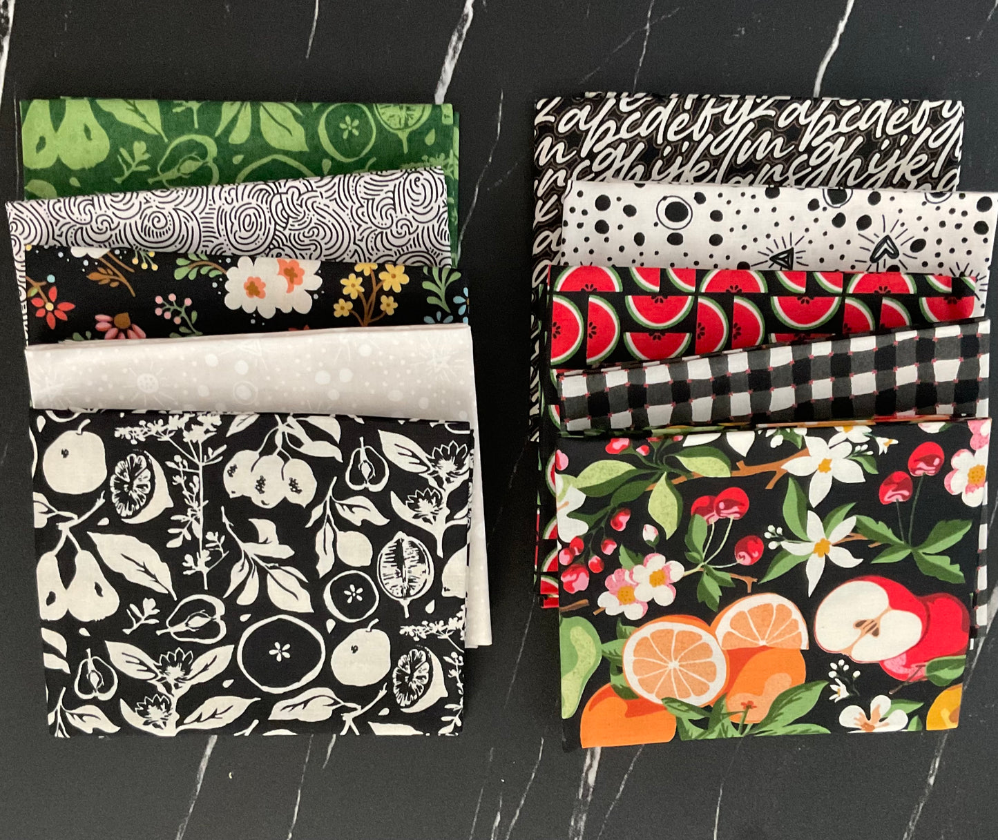 Fruit Loop par BasicGrey : Fat Quarter Bundle