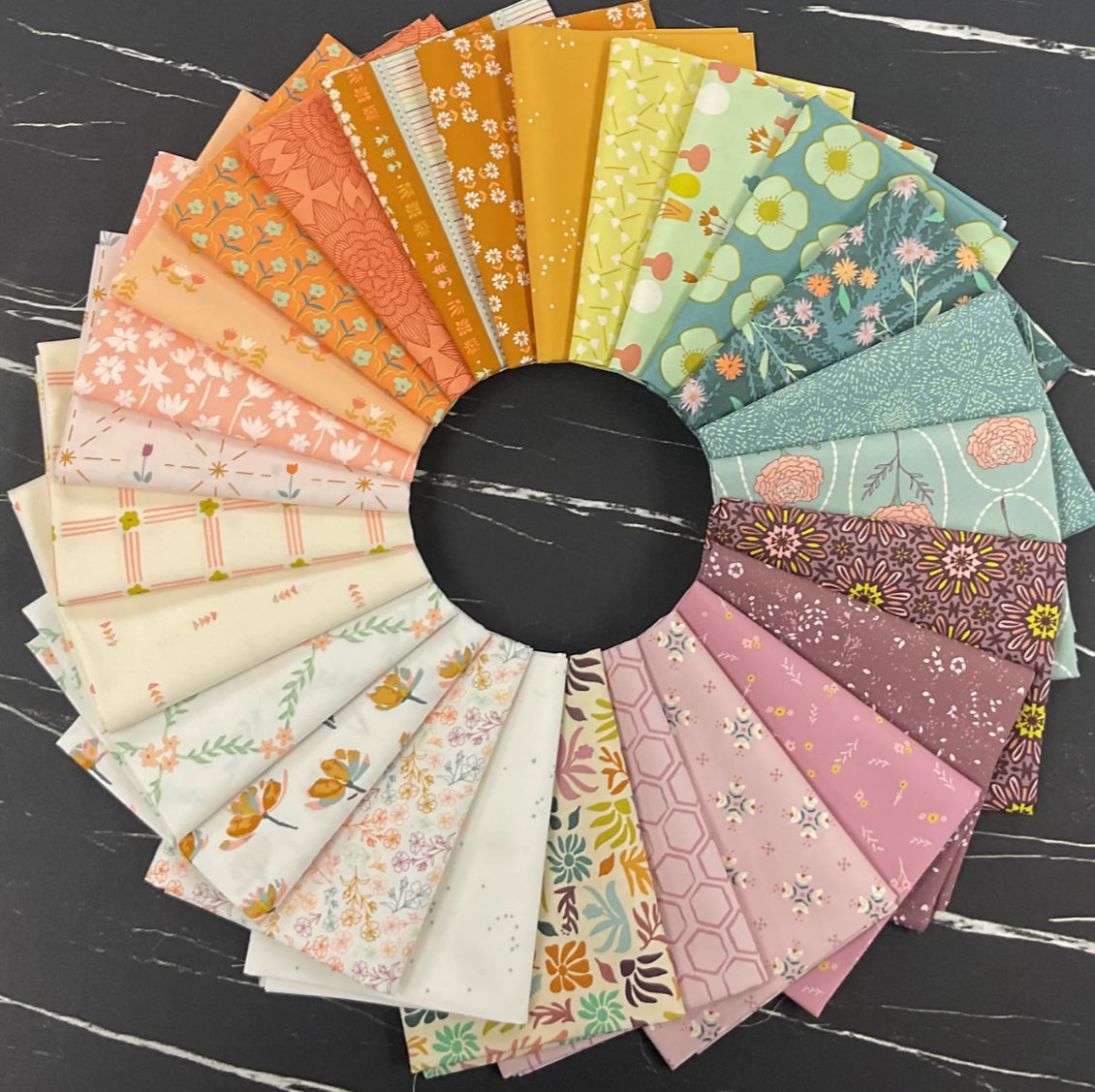 GeoBloom by Sewcial Bee Collective : Lineal Bloom SBC-GB-1011