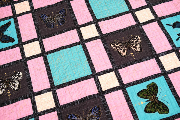 The Delilah Quilt Pattern by Kitchen Table Quilting