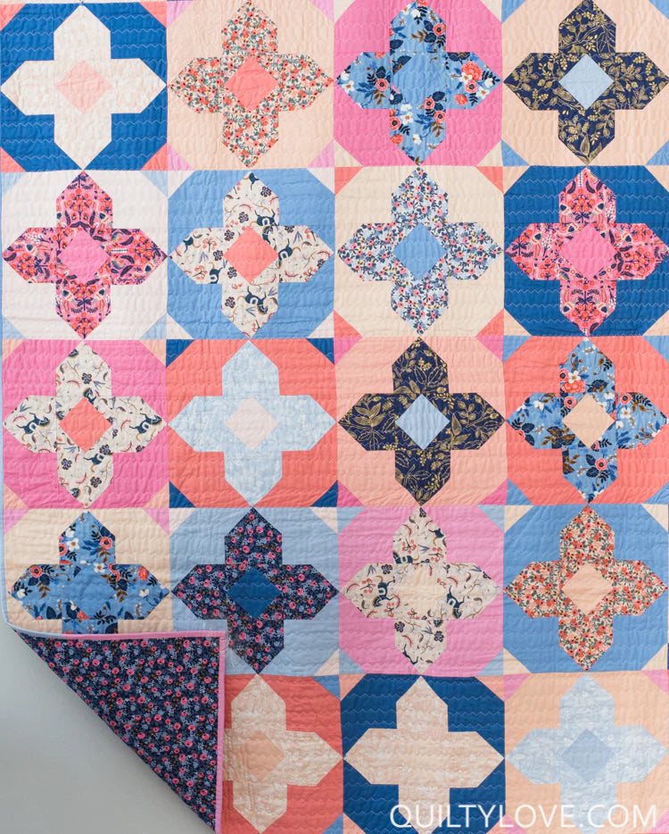 Modèle de courtepointe Geo Gems par Quilty Love