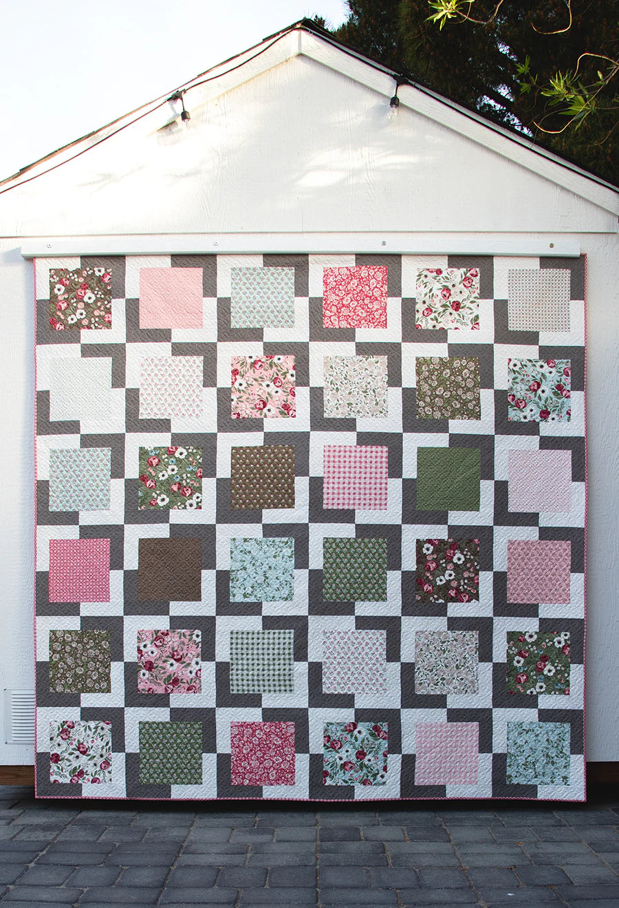 Iconic Quilt Pattern by Lella Boutique