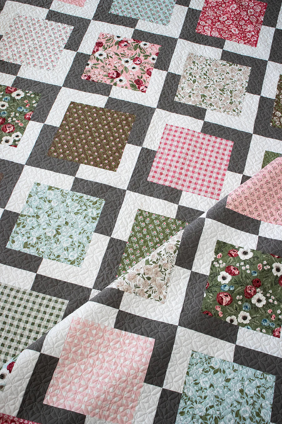 Iconic Quilt Pattern by Lella Boutique