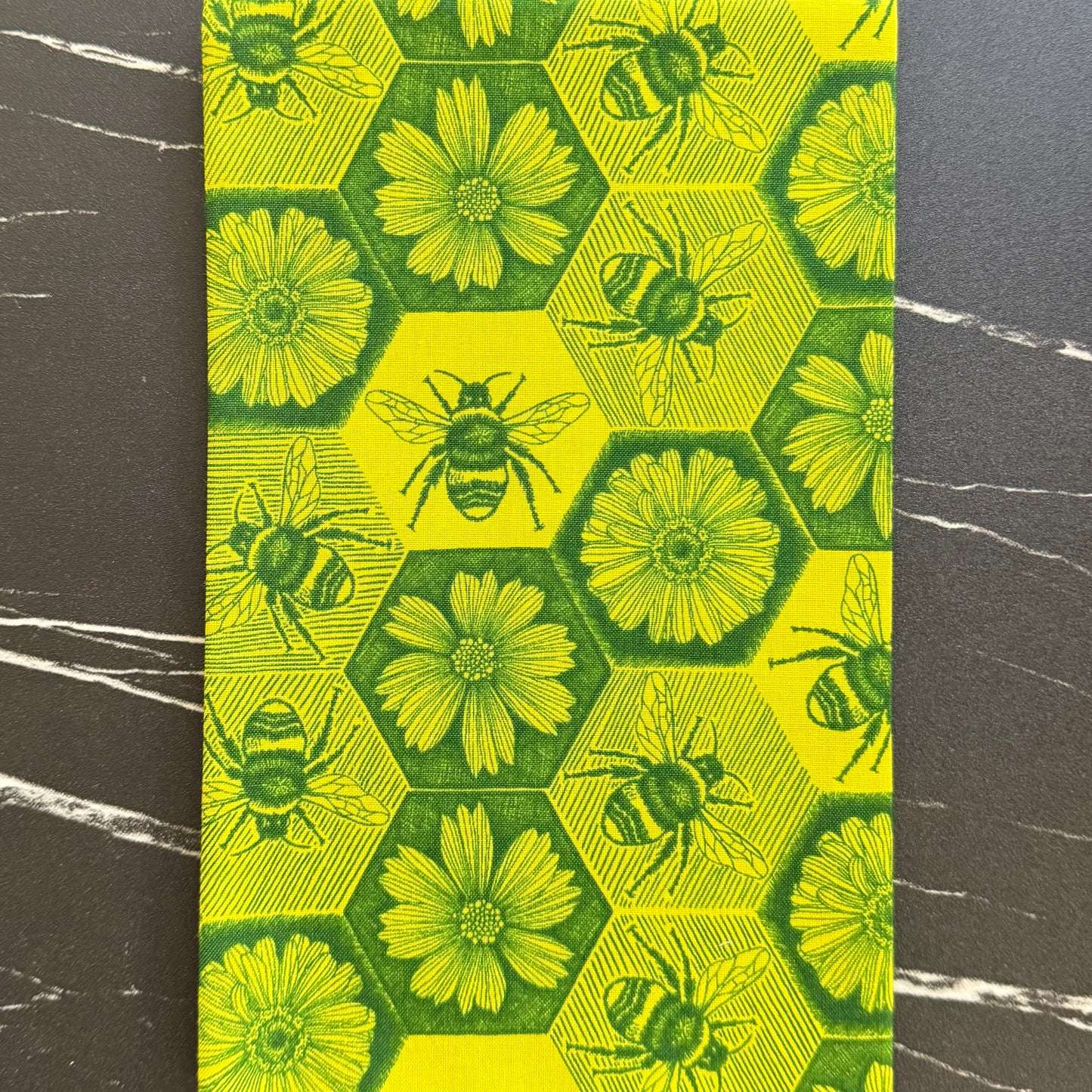 Indelible Ink by Anna Maria Horner-Parry : Busy Citrus AMT1005-71C