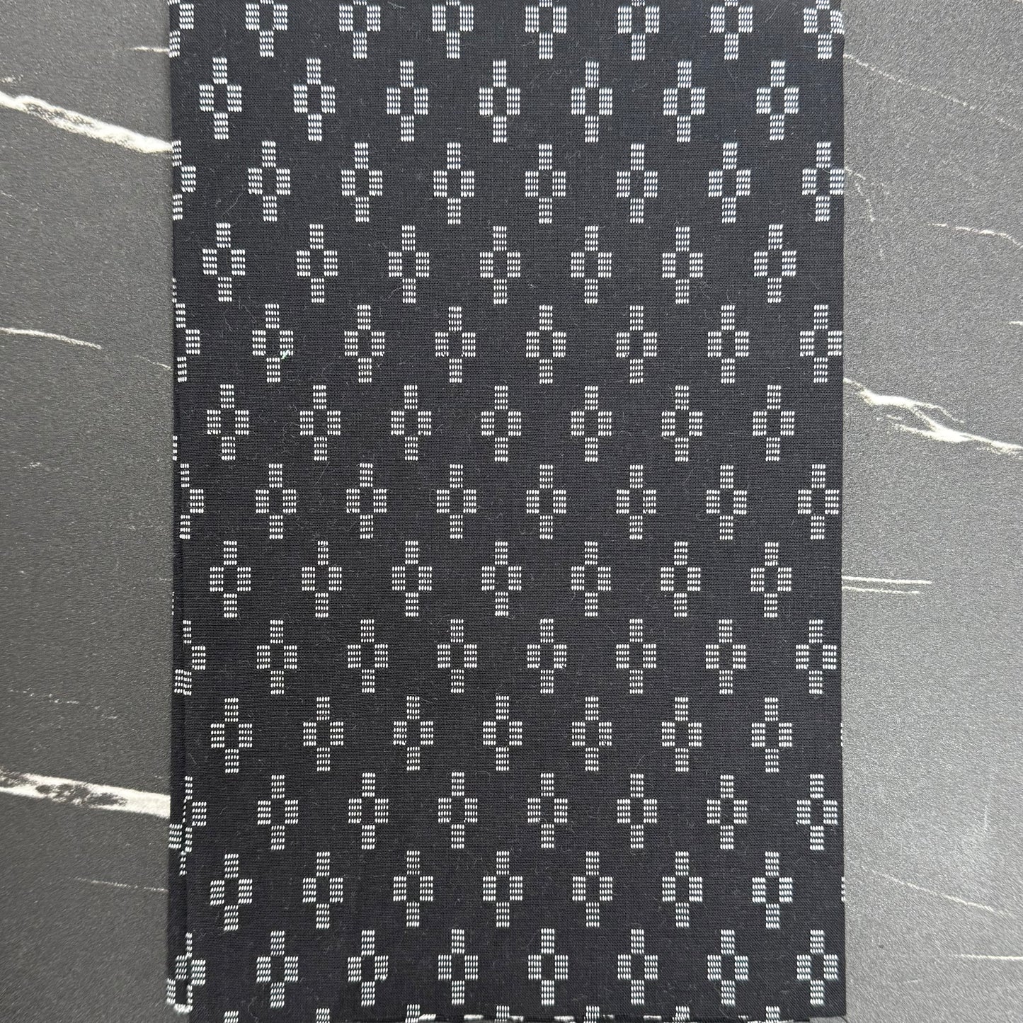 Intervals Wovens by Ghazal Razavi : Fabric Bundles