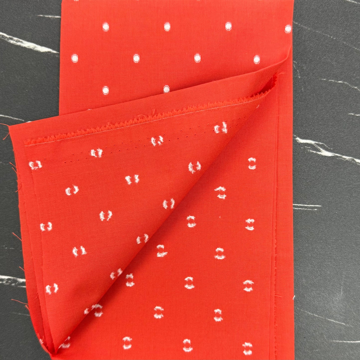 Intervals Wovens by Ghazal Razavi : Large Dots Red W91099-26