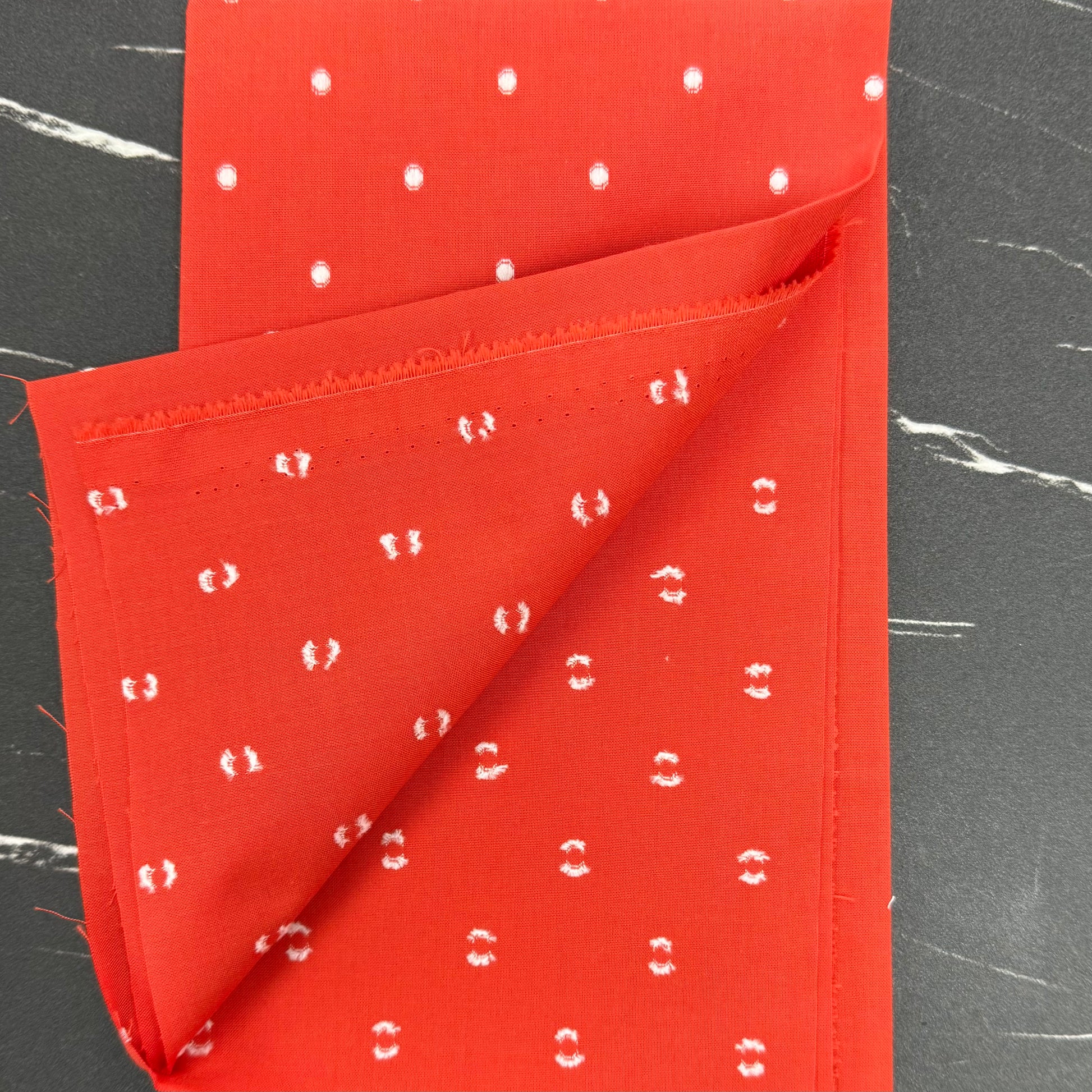Intervals Wovens by Ghazal Razavi : Large Dots Red W91099-26