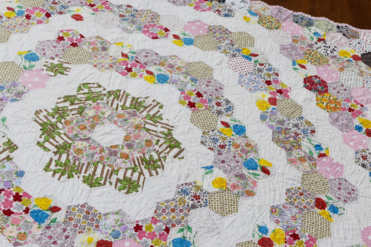 Postcard Project #19 - Hexigo Round by Jen Kingwell Designs