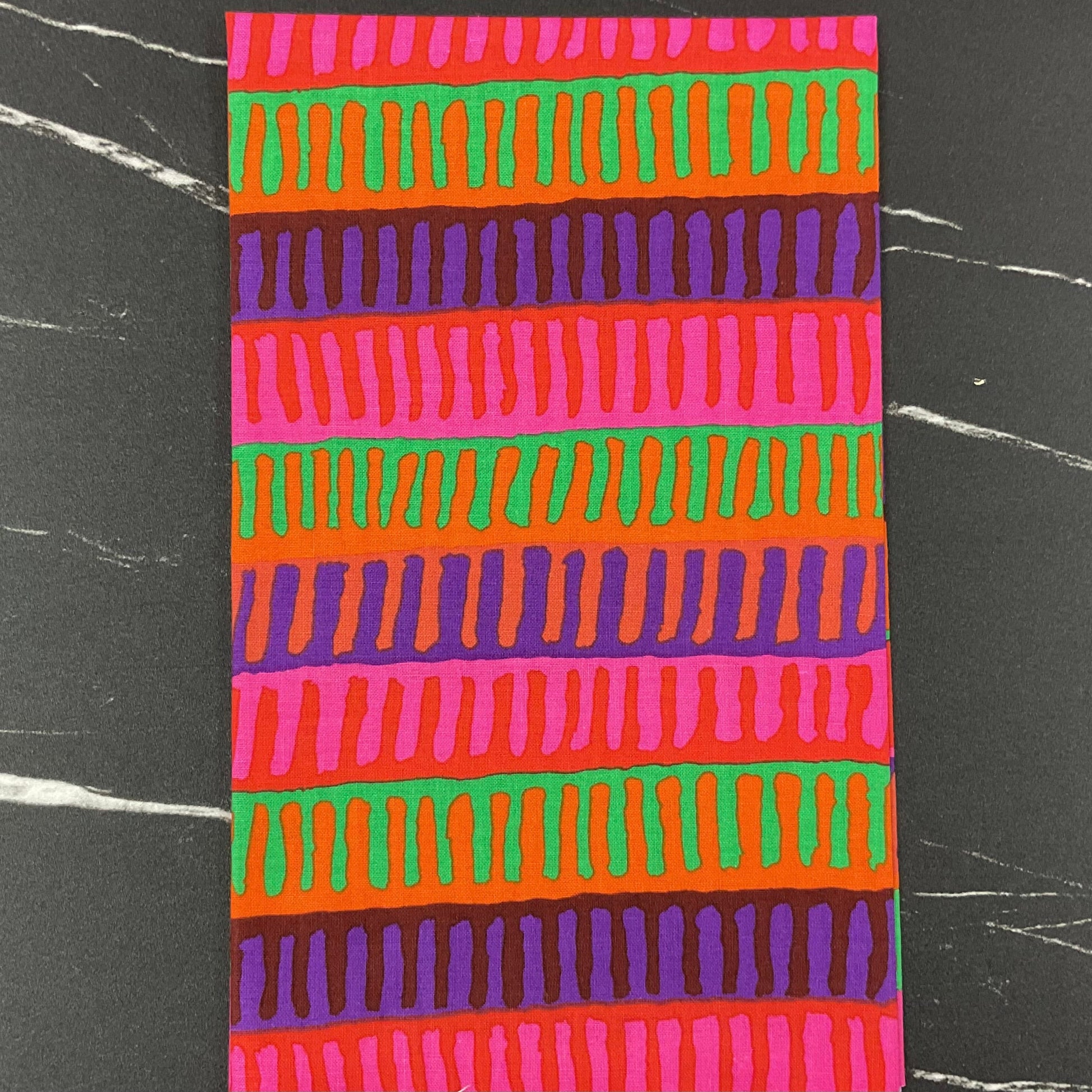 Kaffe Fassett Collective August 2025 : Warm Bundle