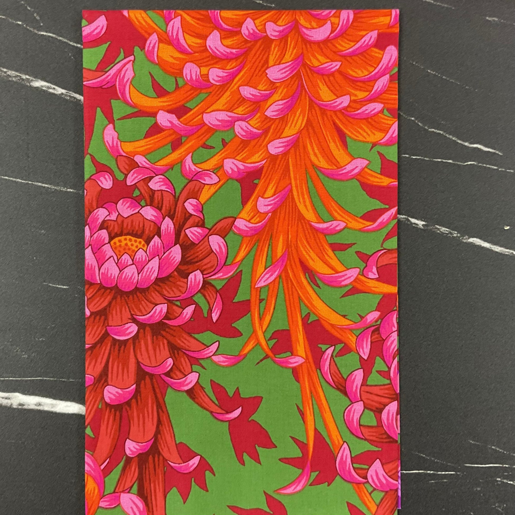 Kaffe Fassett Collective August 2025 : Warm Bundle