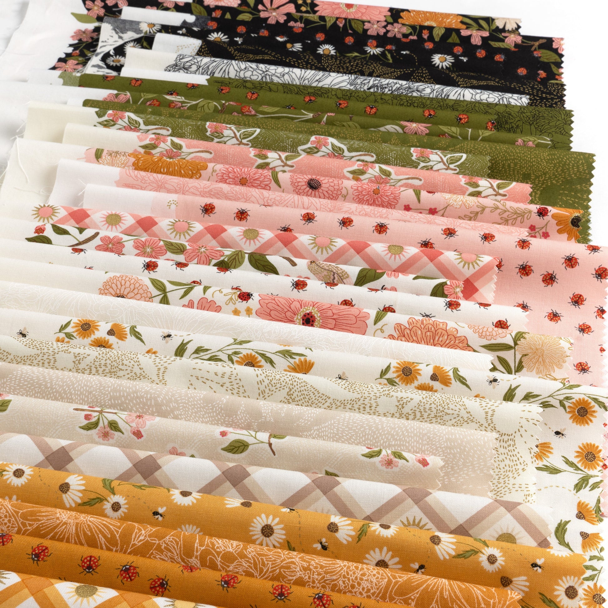 Ladybug Whimsy by Gingiber : Daphne Quilt Kit