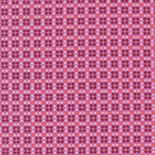 Legendary Love by Sarah Thomas of Sariditty : Fencing Wisteria 45055 16