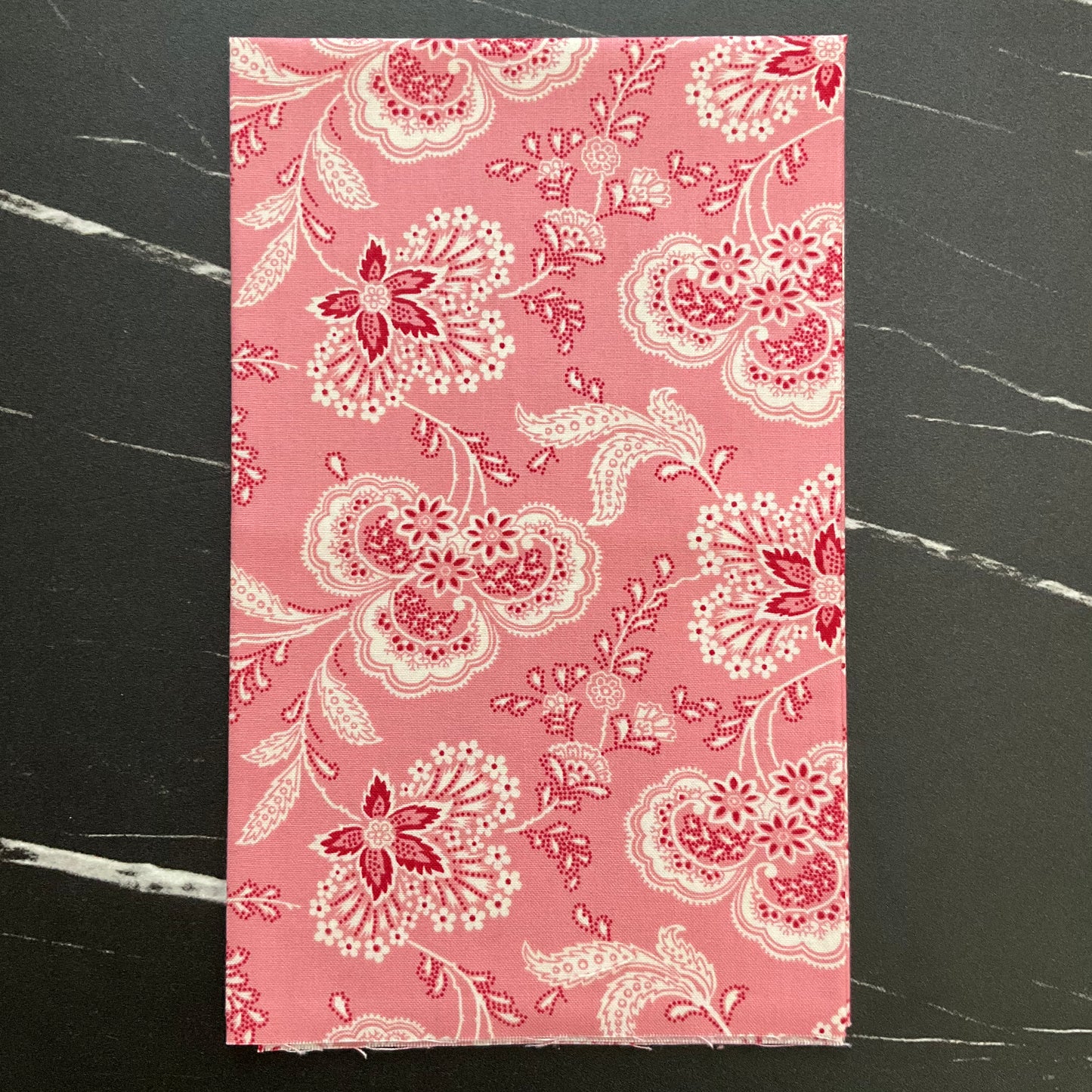 Lighthouse by Laundry Basket Quilts - Allium A1475-E