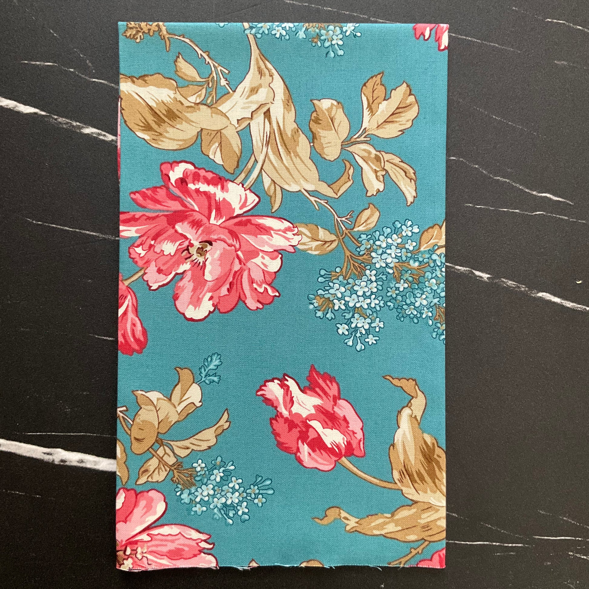 Lighthouse by Laundry Basket Quilts - Front Porch Bouquet Summer Breeze A1472-LB