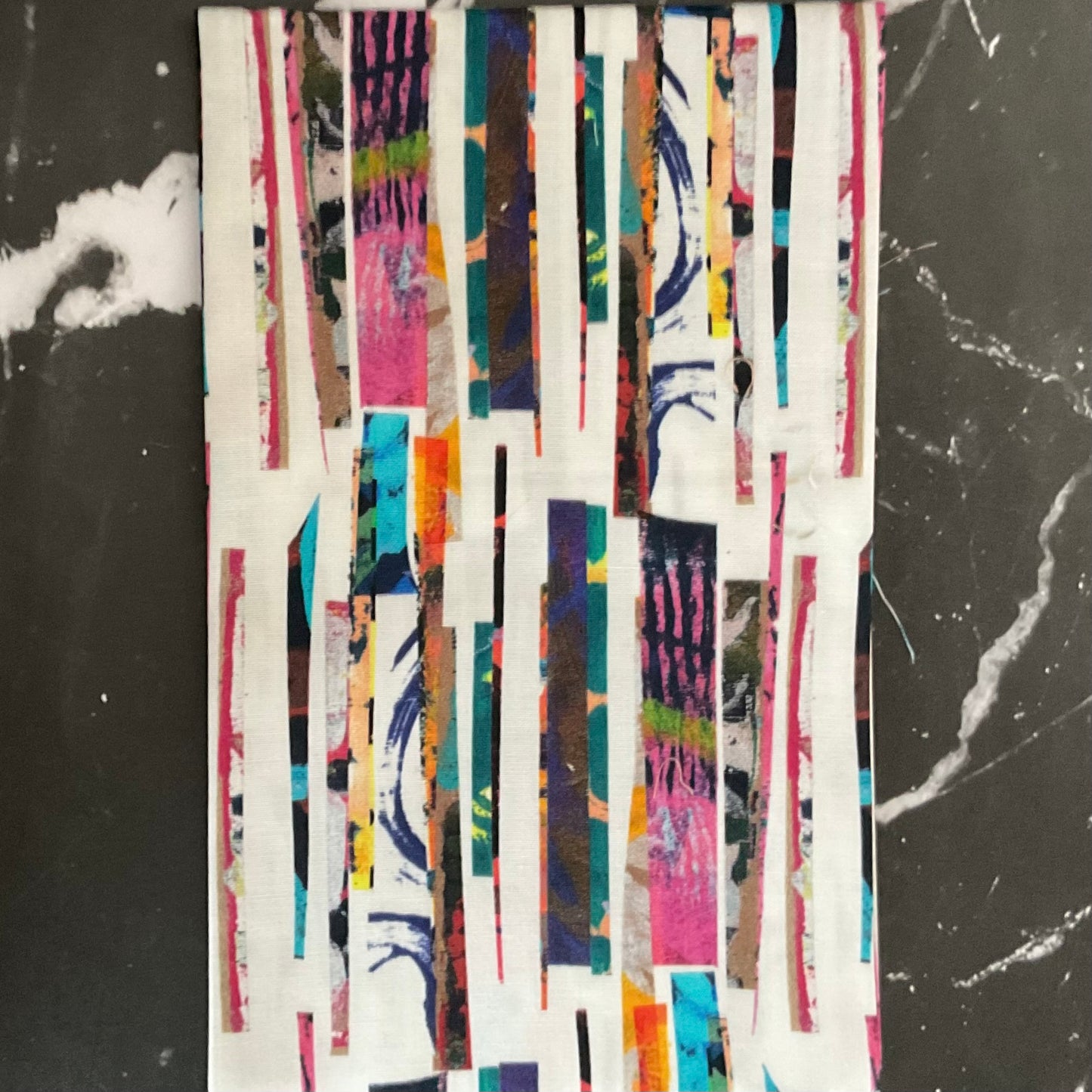 Lineage by e bond: Bundles