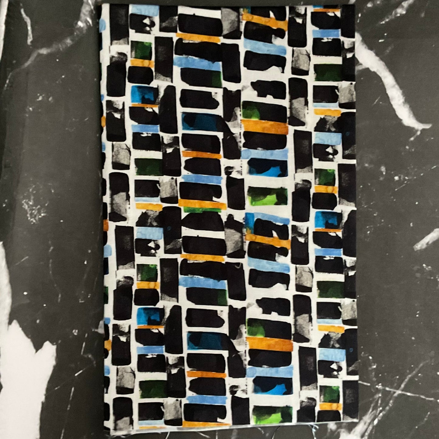 Lineage by e bond: Bundles