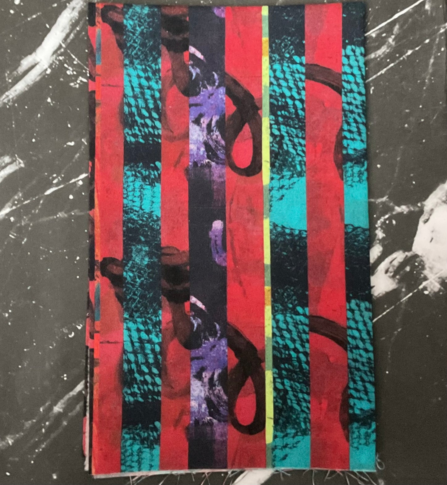 Lineage by e bond: Bundles