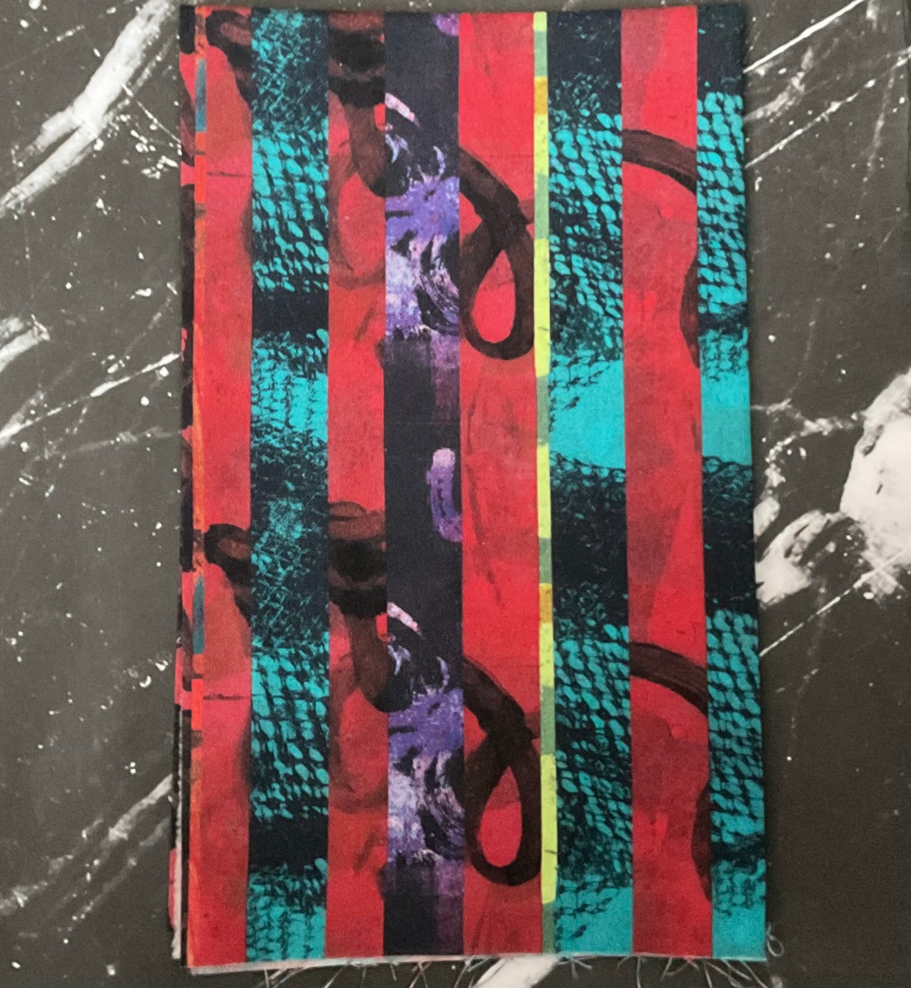 Lineage by e bond: Bundles