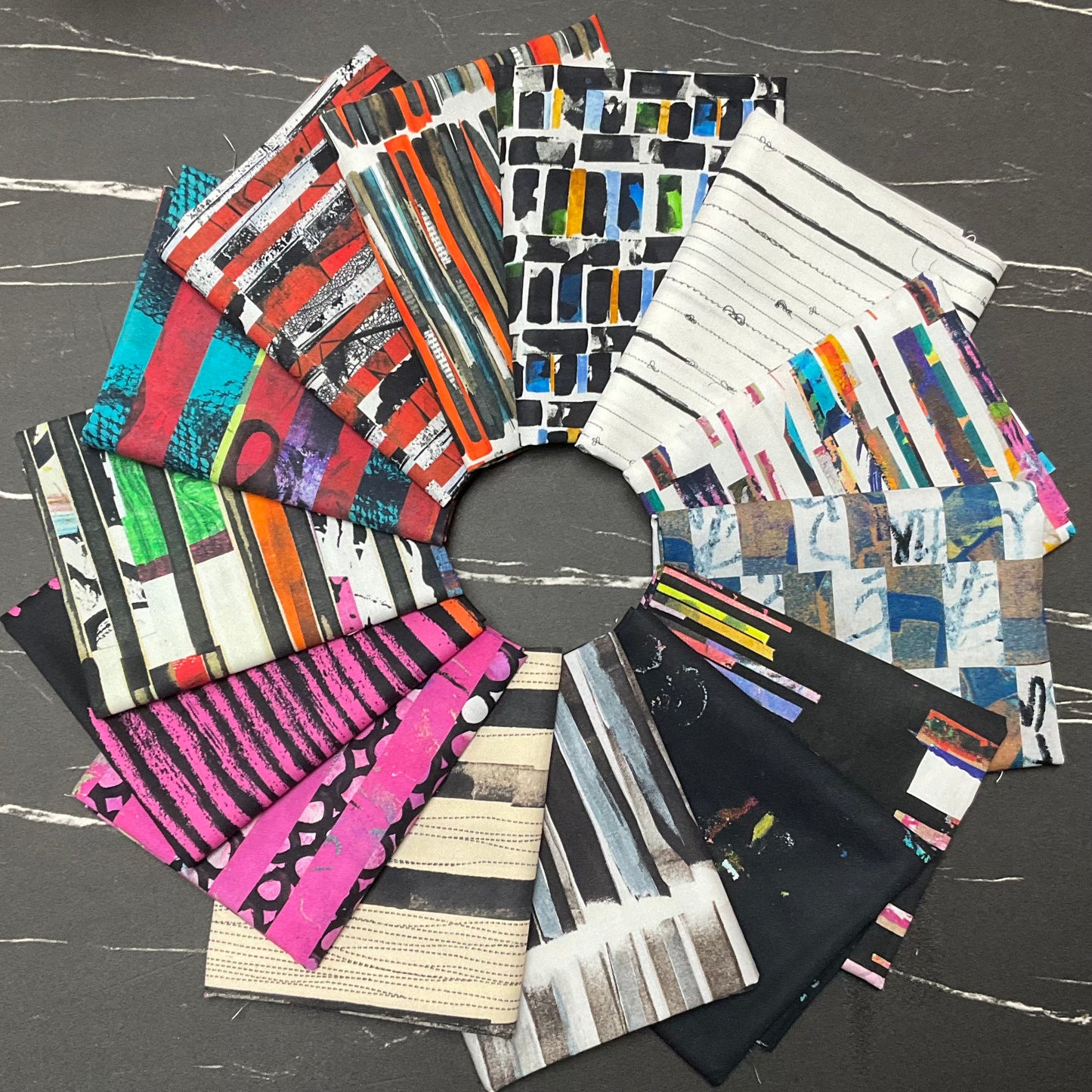 Lineage by e bond : Fabric Bundles