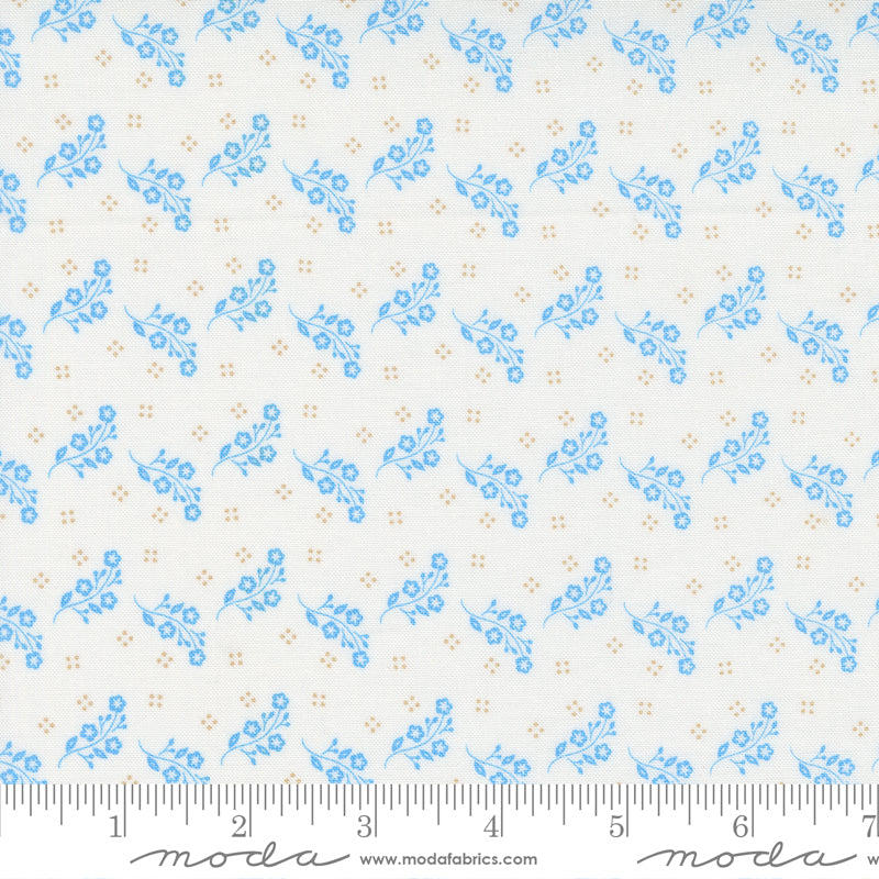 Linen Cupboard by Fig Tree Co. : Chantilly Cornfowerl 20484 21