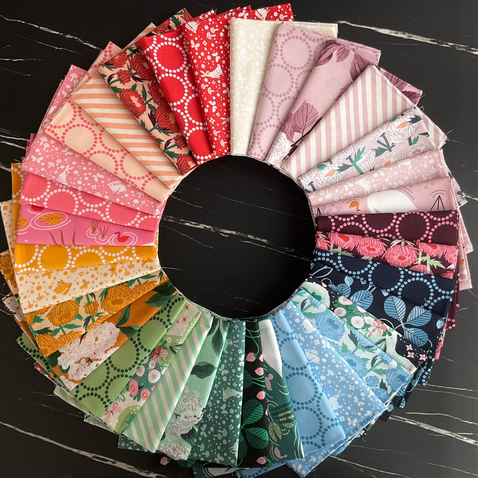 Love Letter by Lizzy House : Fabric Bundles