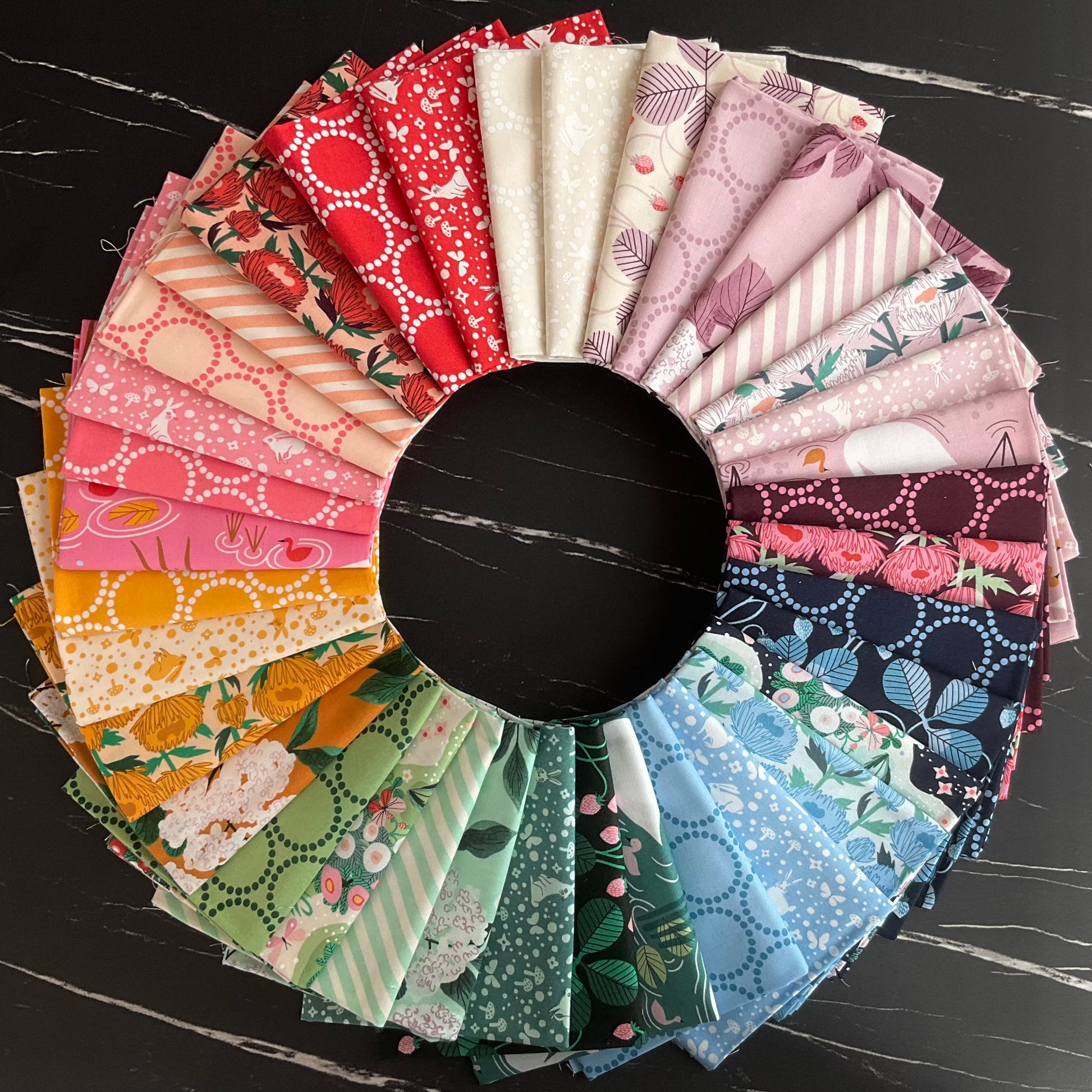 Love Letter by Lizzy House : Fabric Bundles