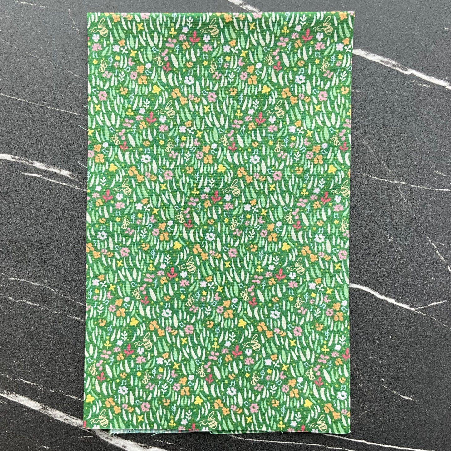 LullaBee by Patty Basemi : Gardenland Glow LUB88108