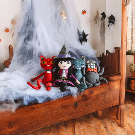 Little Witch and Friends Dolls by Jennifer Long - Machine Embroidery USB