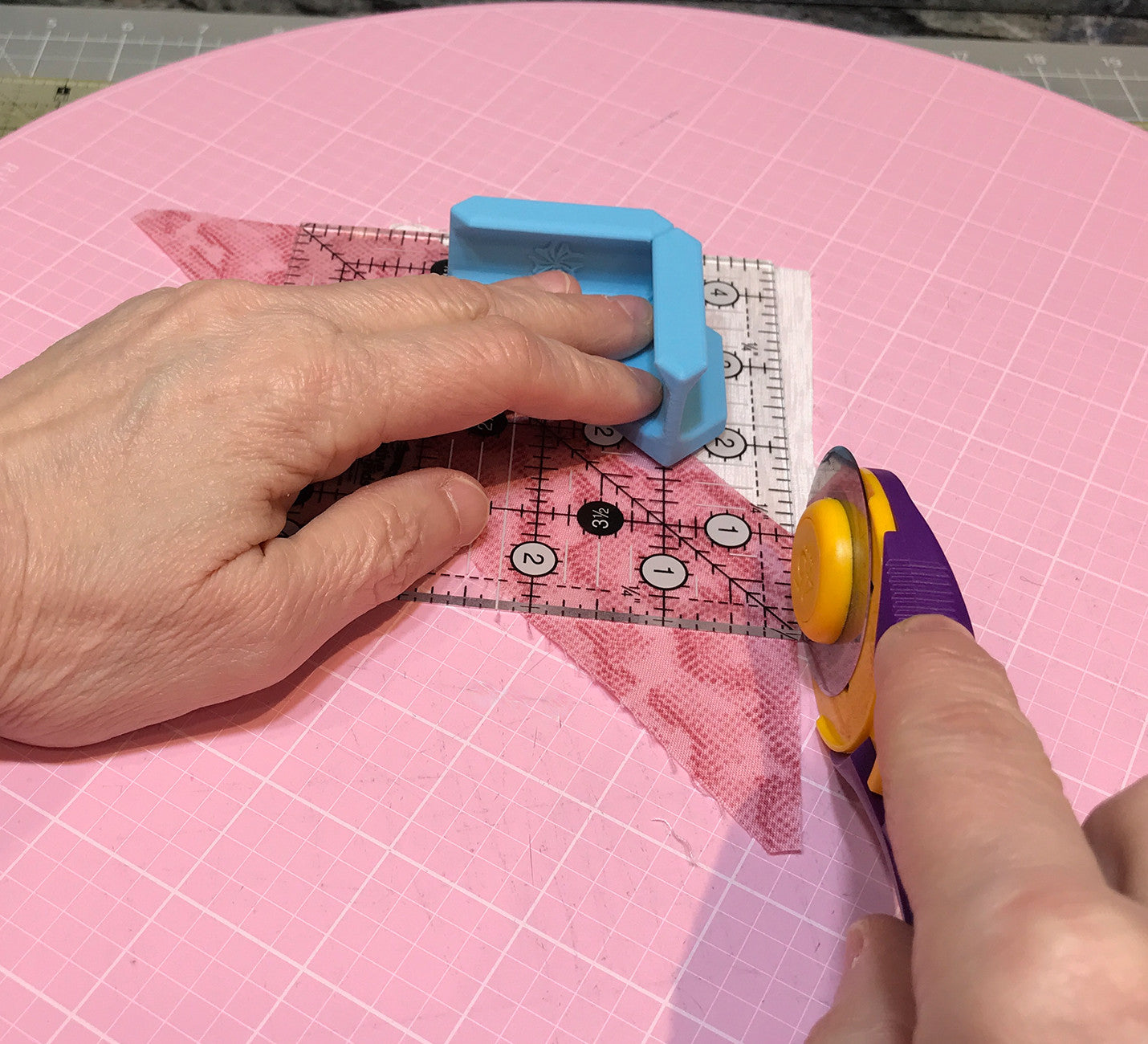 Magnetic Ruler Handle 2in Assorted Colors - Special Order