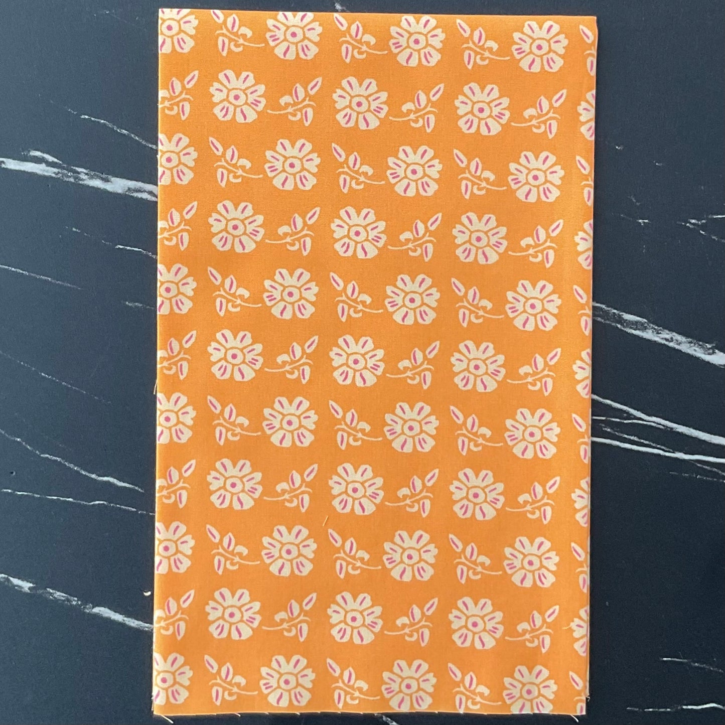 Marigold by Maureen Cracknell : In A Row MRG55303