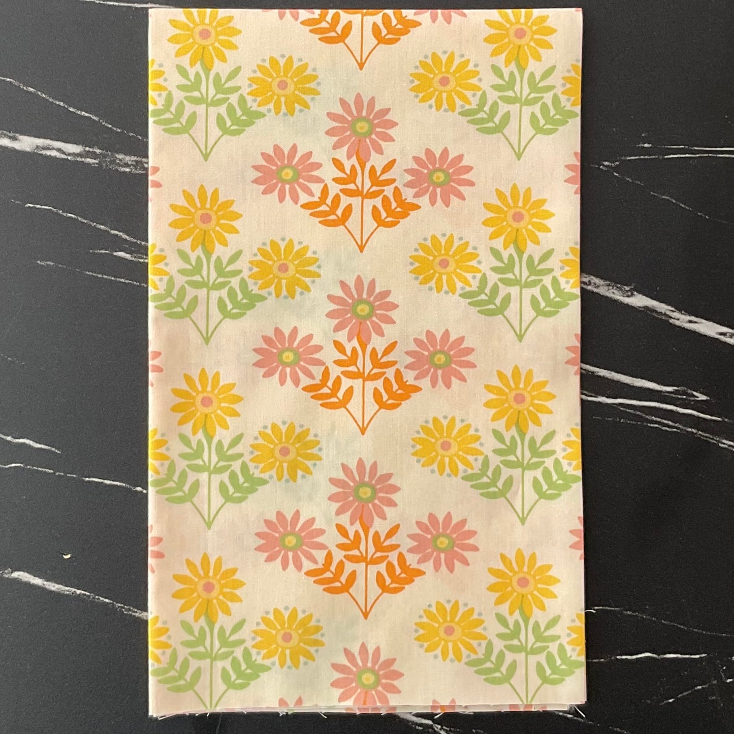 Marigold by Maureen Cracknell : Token Blooms MRG55304