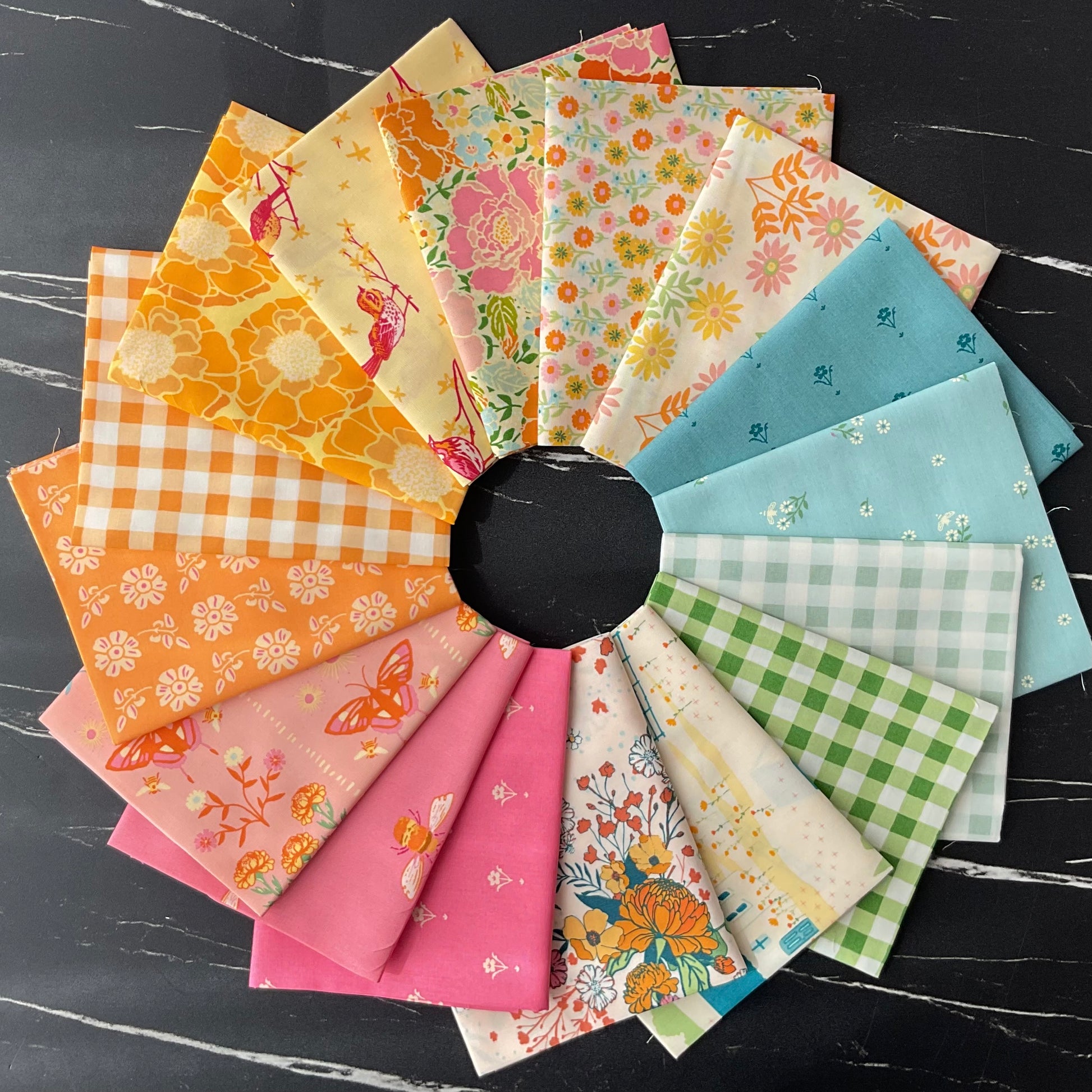 Marigold by Maureen Cracknell : Fabric Bundles