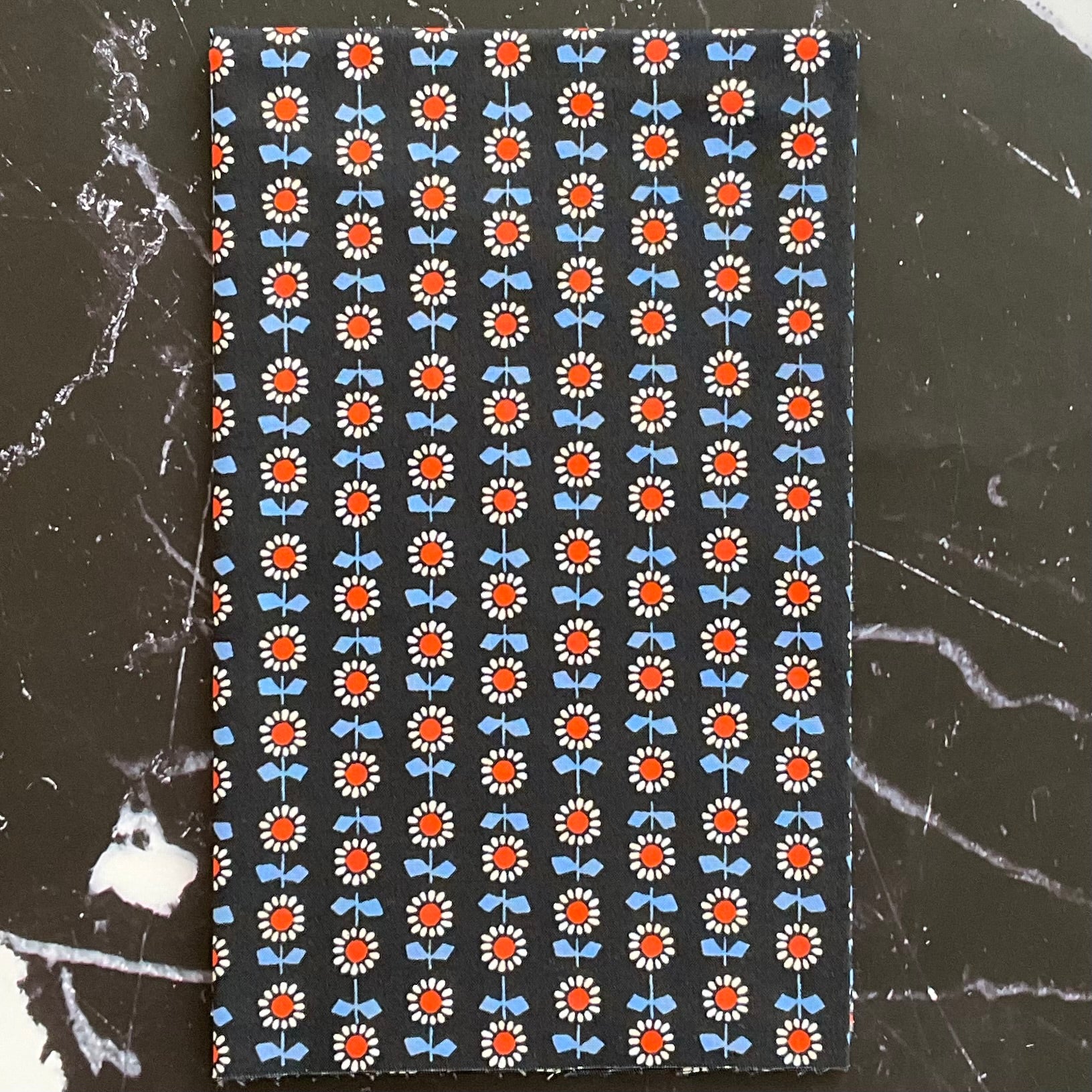 Meadow Star by Alexia Abegg : Meadow Star Soft Black RS4098 15