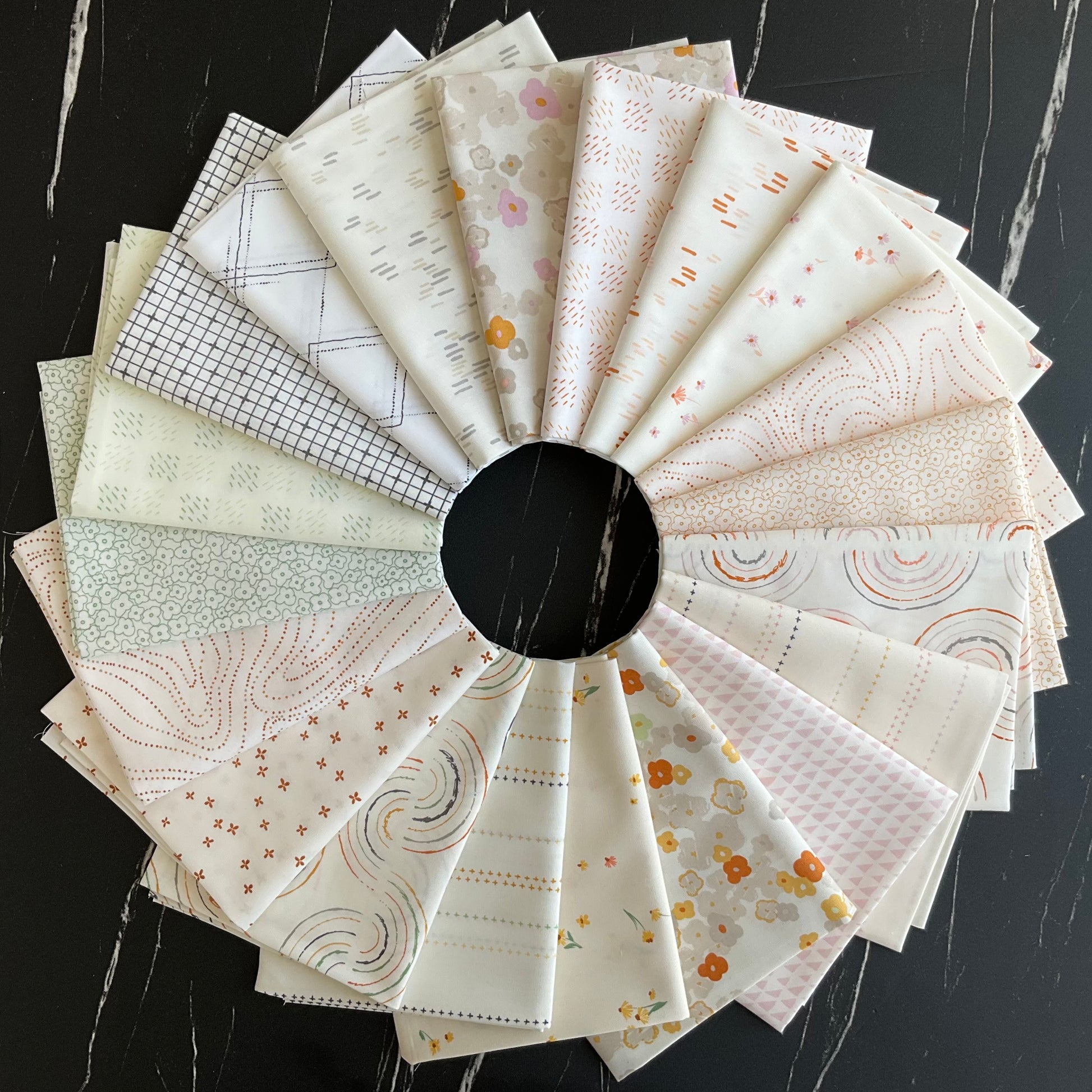 Mix the Volume by AGF Studio : Fabric Bundles