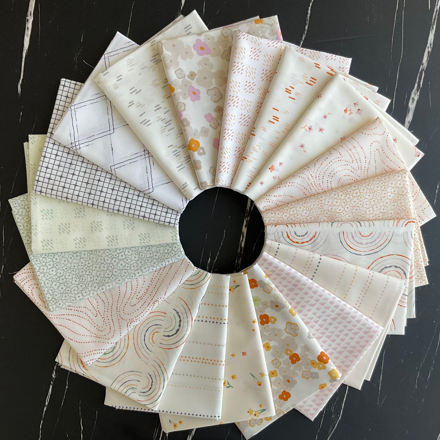 Mix the Volume by AGF Studio : Fabric Bundles