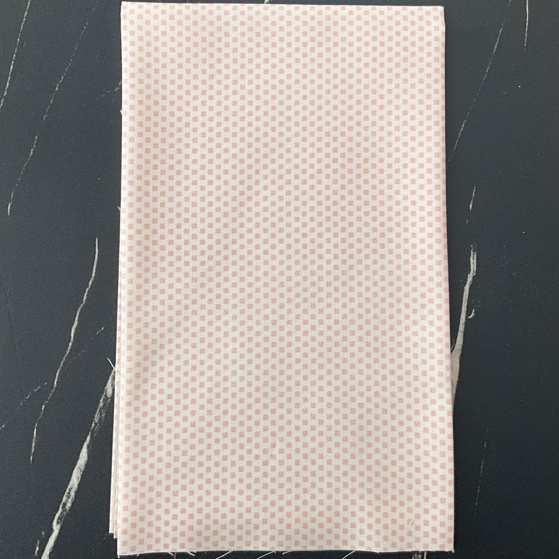 Mixed Bag of Bonbons by Jen Kingwell : White Pink 18256 11