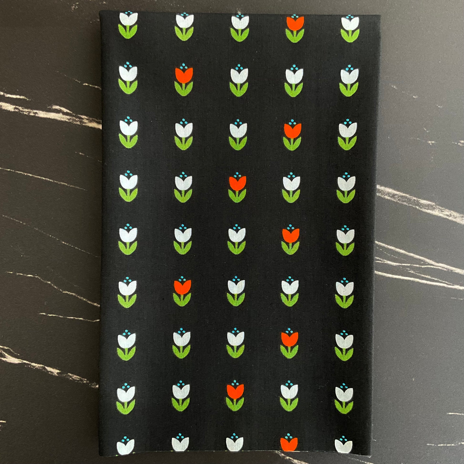 Modernista by AGF Studio ~ Rooted Tulips CUR8MO306