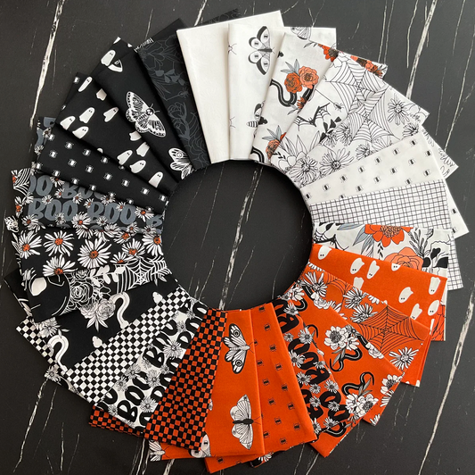 Noir by Alli K Designs - Quilt Kit