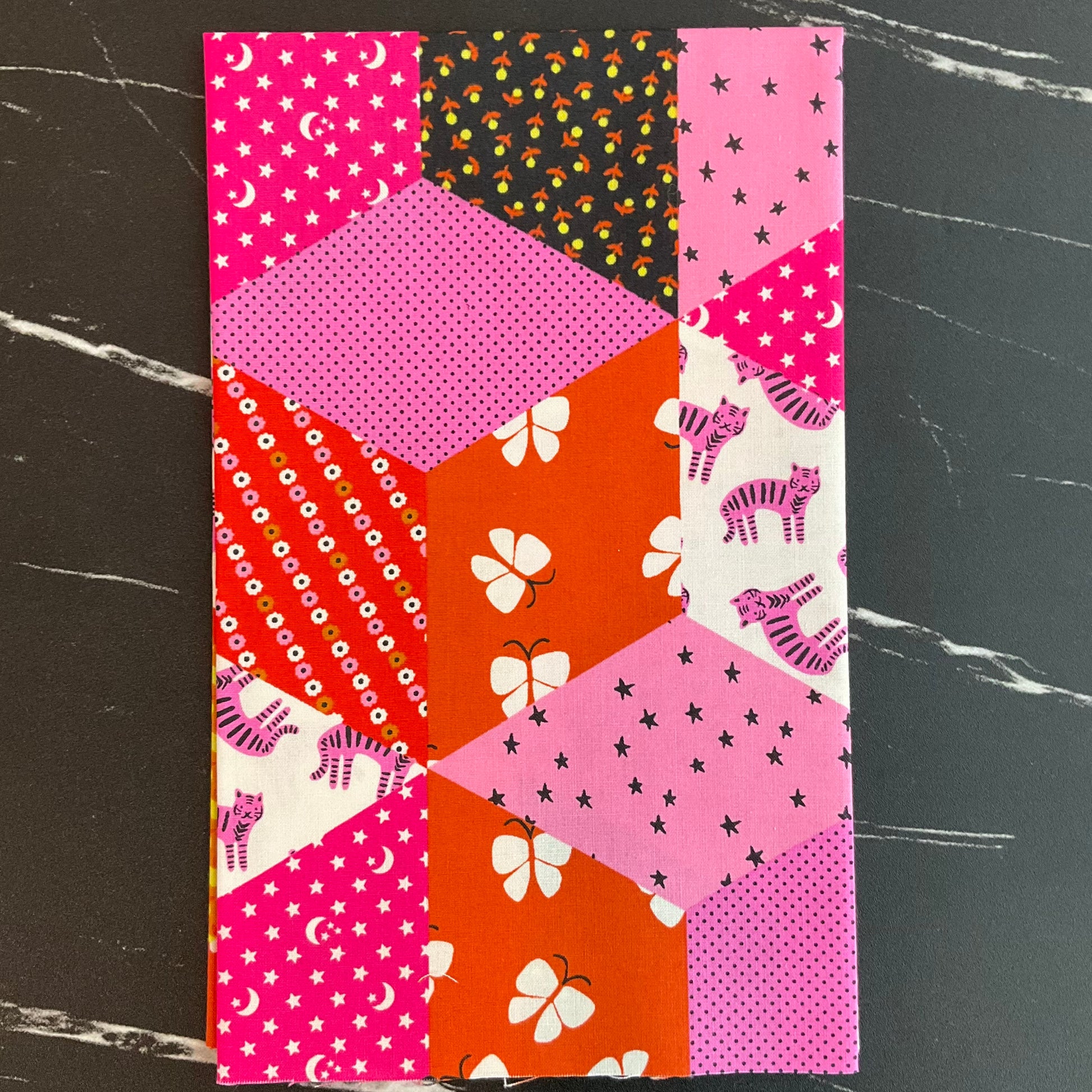 Ooh Lucky Lucky by Alexia Marcelle Abegg : Tumbling Blocks Lucky Pink RS4112 11