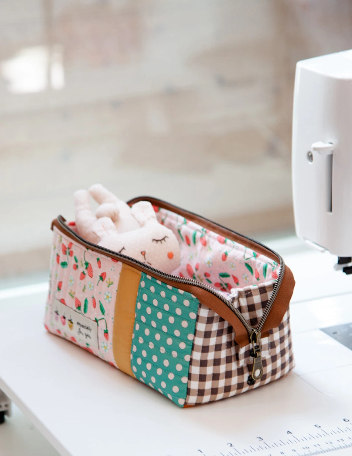 Open Up Box Pouch Pattern by Minki Kim - Special Order