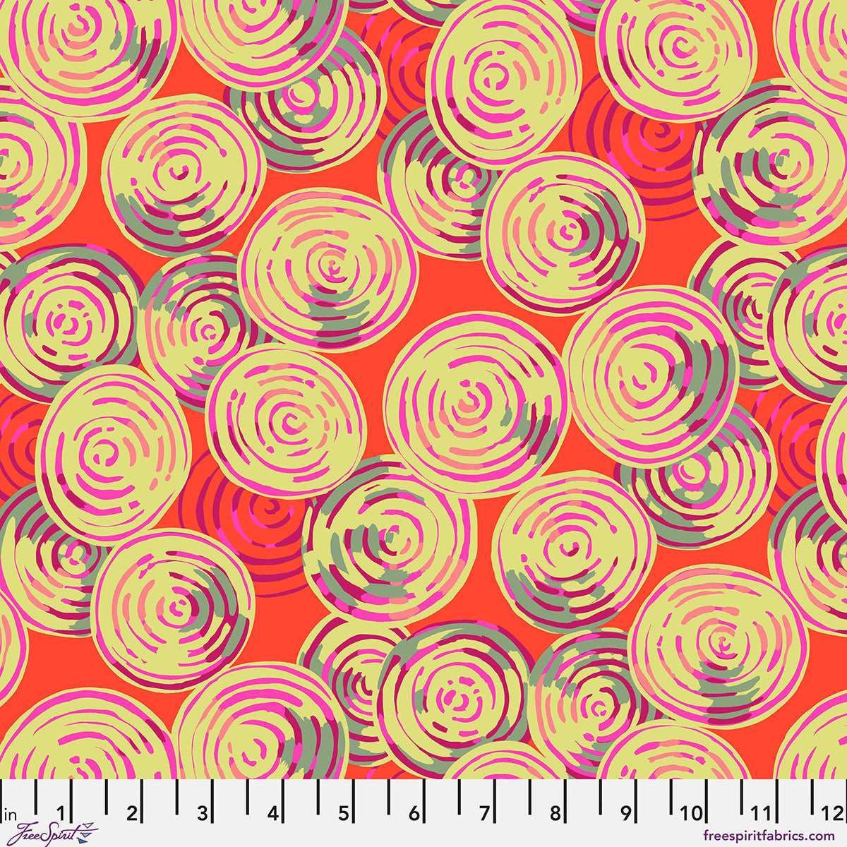 Kaffe Fassett Collective February 2027 : Beet Rings Red PWMD003.RED