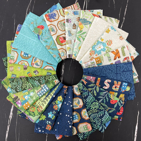 Paper Hamlet by Cathe Holden : Charm Pack