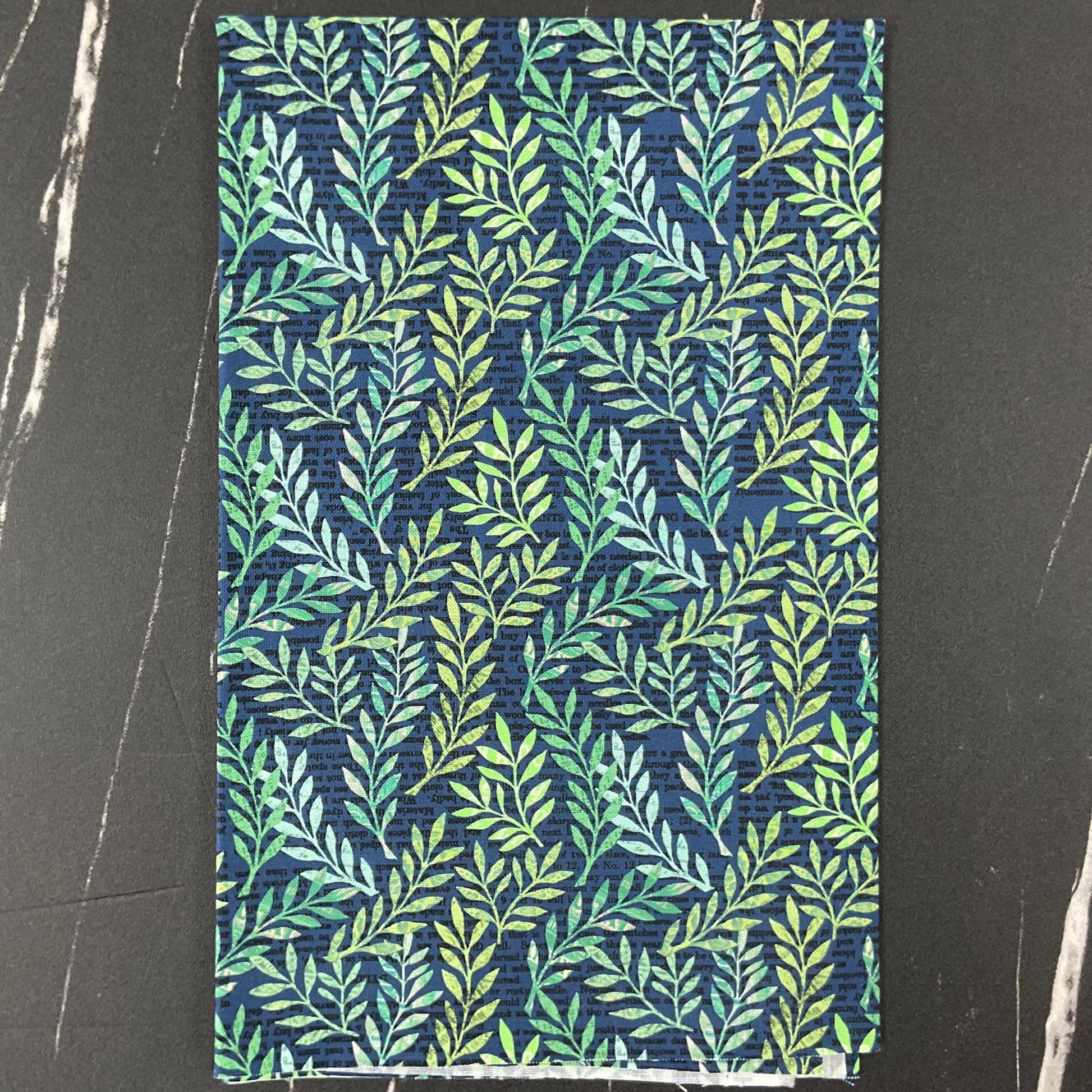 Paper Hamlet by Cathe Holden : Fabric Bundle