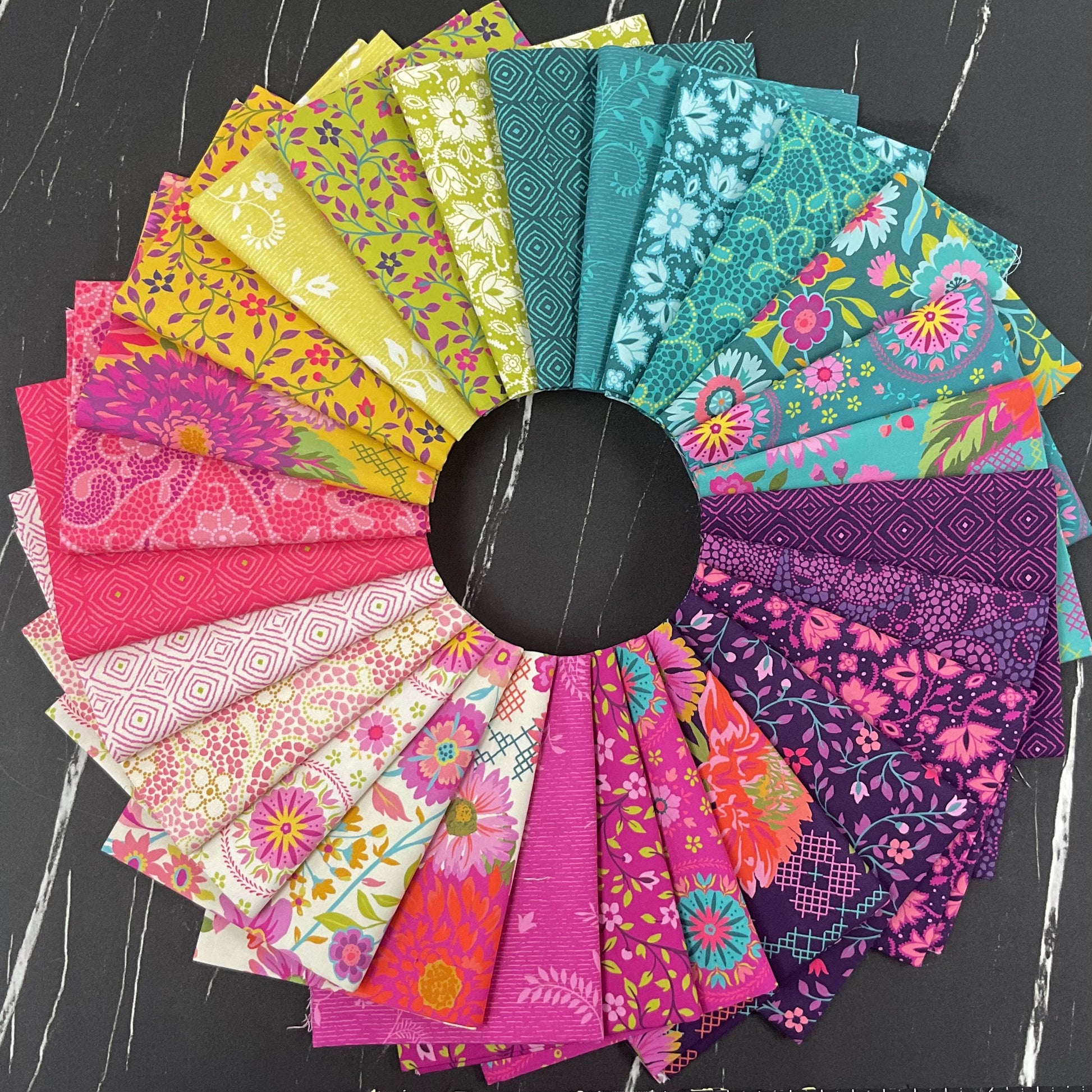 Parlor by Crystal Manning : Good Vibes Only Rose 11962 20