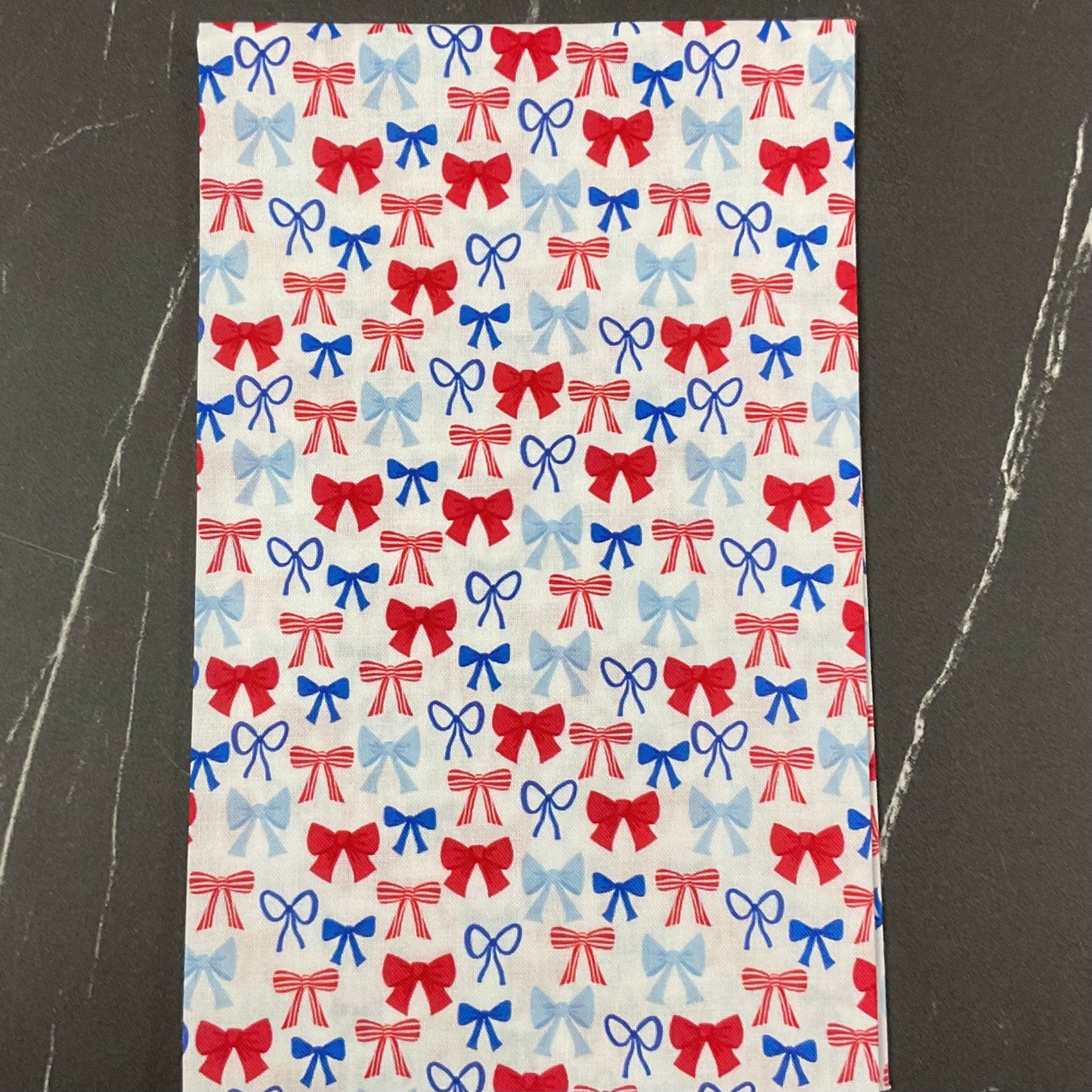 Patriotic Minis by P&B Textiles : Fabric Bundles