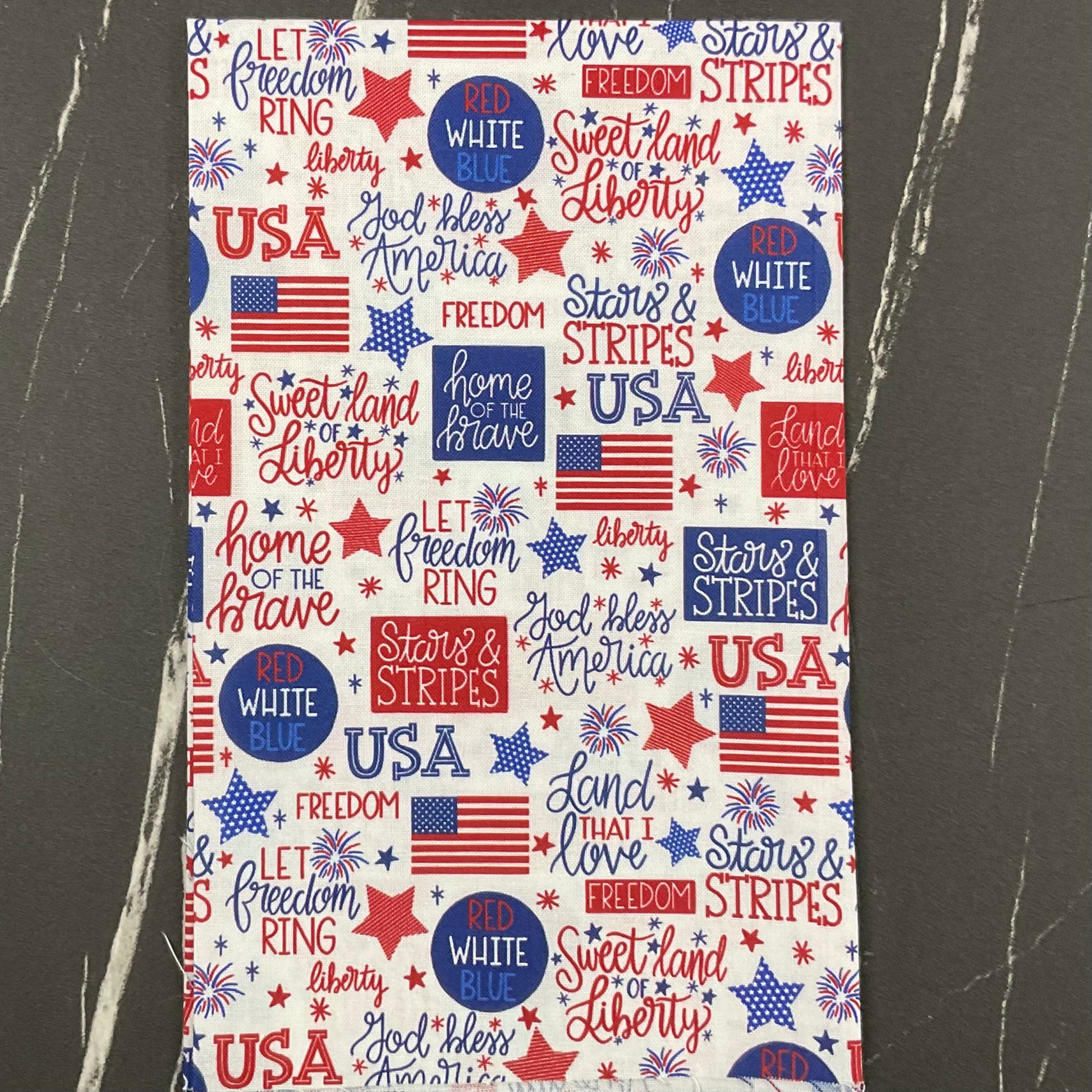 Patriotic Minis by P&B Textiles : Fabric Bundles